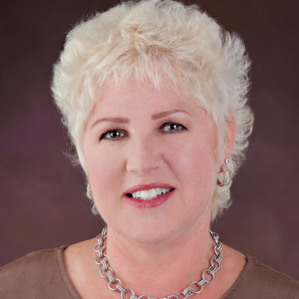 Meet your Posher, Nancy